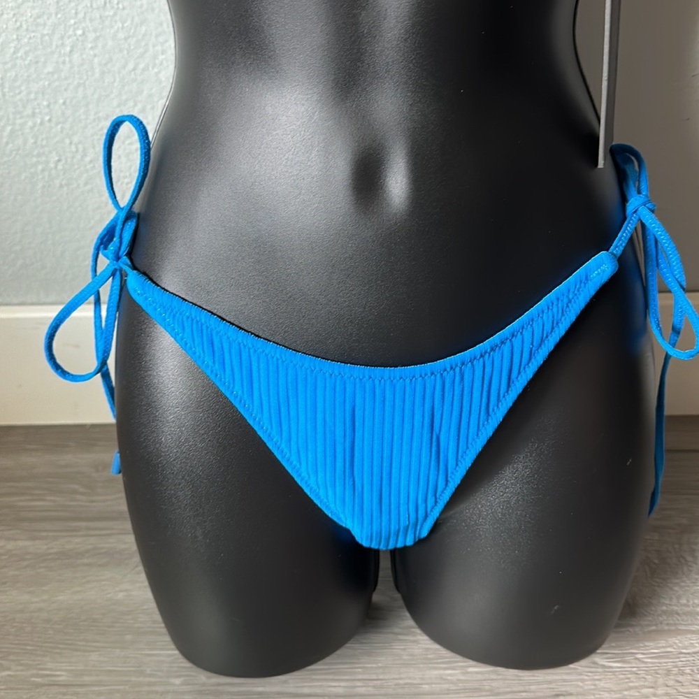 Arles rib string bathing suit bottom - Picture 2 of 7